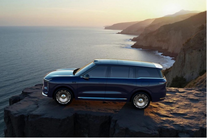 33.69万元起，上汽旗舰 智己LS9正式开启预售